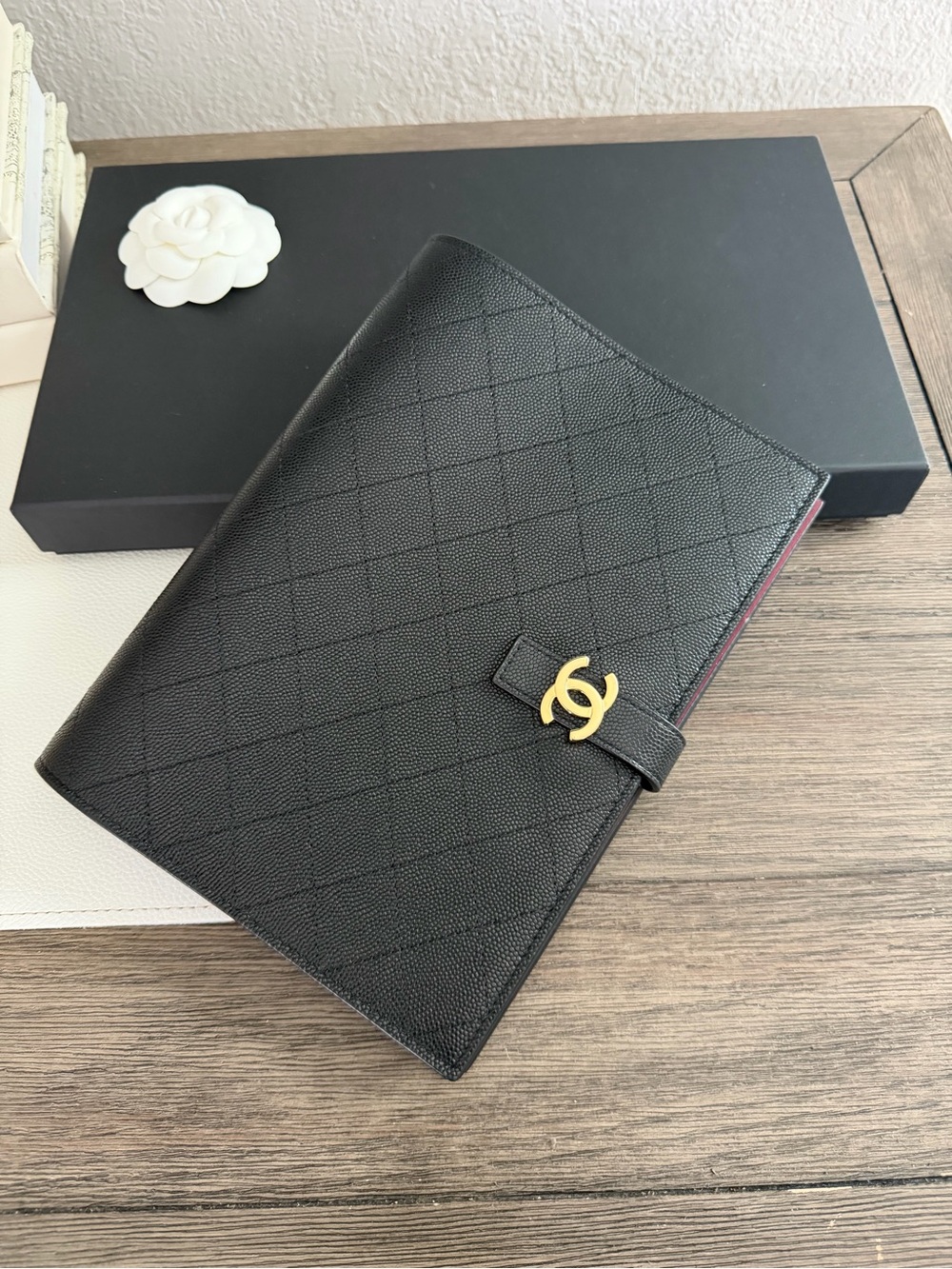 CHANEL large agenda cover Black Quilted Leather with notebooks Gold CC - Picture 7 of 8